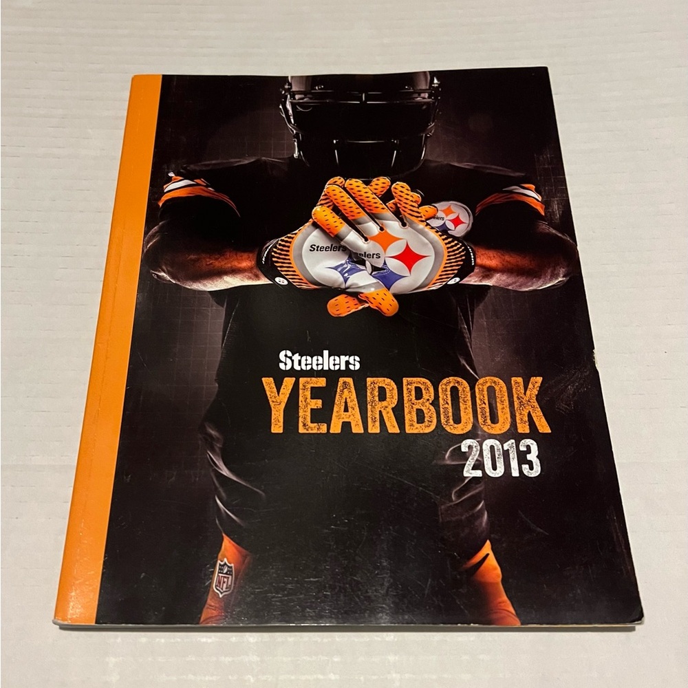 Pittsburgh Steelers 2013 Yearbook